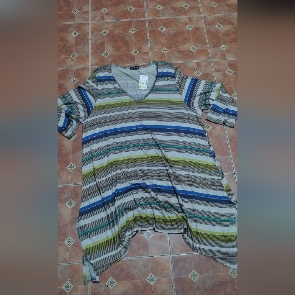 NWT Cha Cha Vente Stripped Top